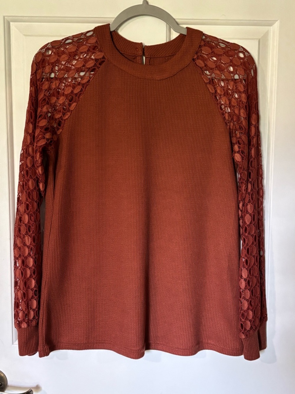 Women's Lace-Sleeve Knit Top. Beautiful rust color with gorgeous details. Small.